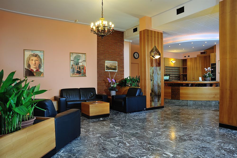 Hotel Piero Della Francesca Urbino Exterior photo