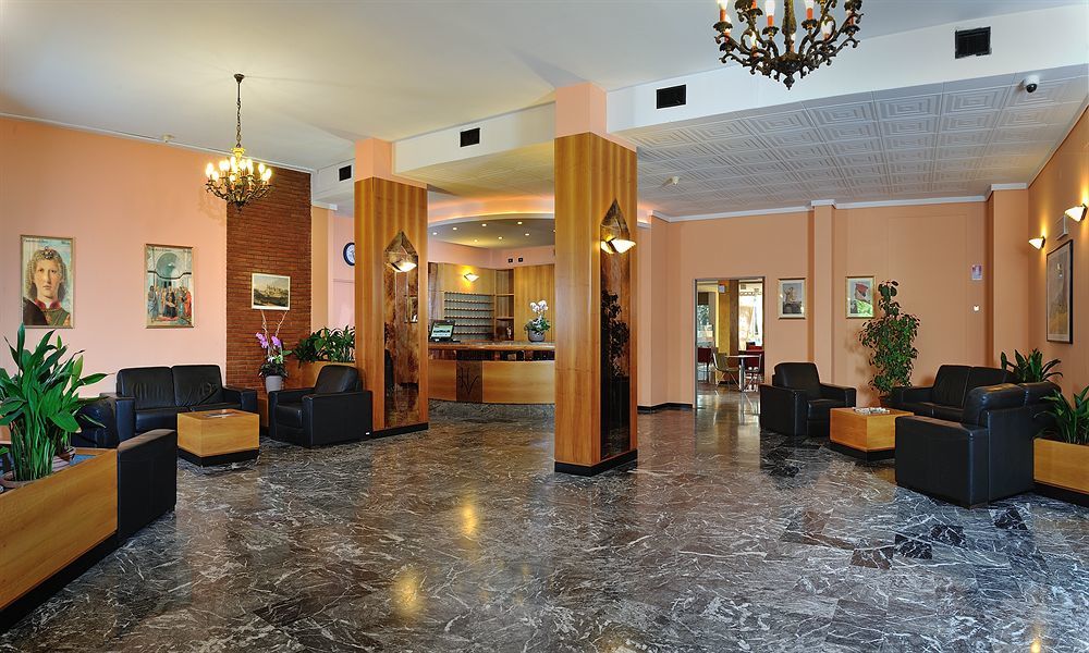 Hotel Piero Della Francesca Urbino Exterior photo